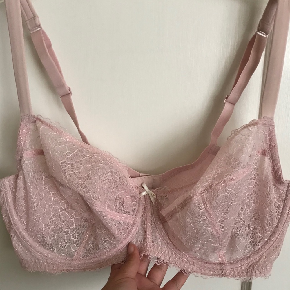 Cacique Unlined Lace Bra 40DD